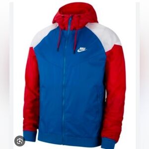 Nike wind breaker jacket size med